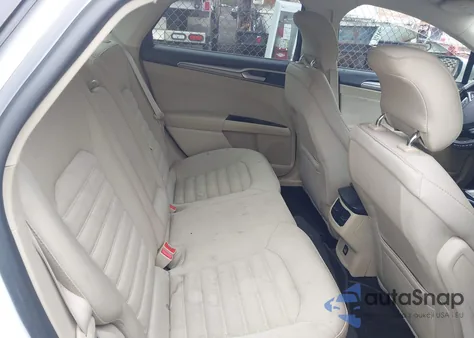 2015 Ford Fusion Se z USA, uszkodzony, nr VIN 3FA6P0H7XFR108728